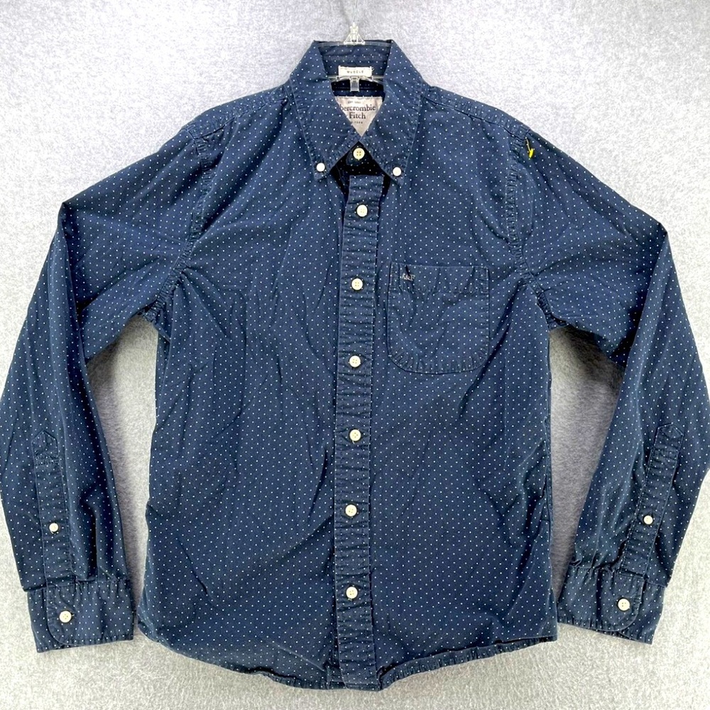 Abercrombie & Fitch Men’s XL Muscle Fit Button-Down – Polka Dot, Long Sleeve